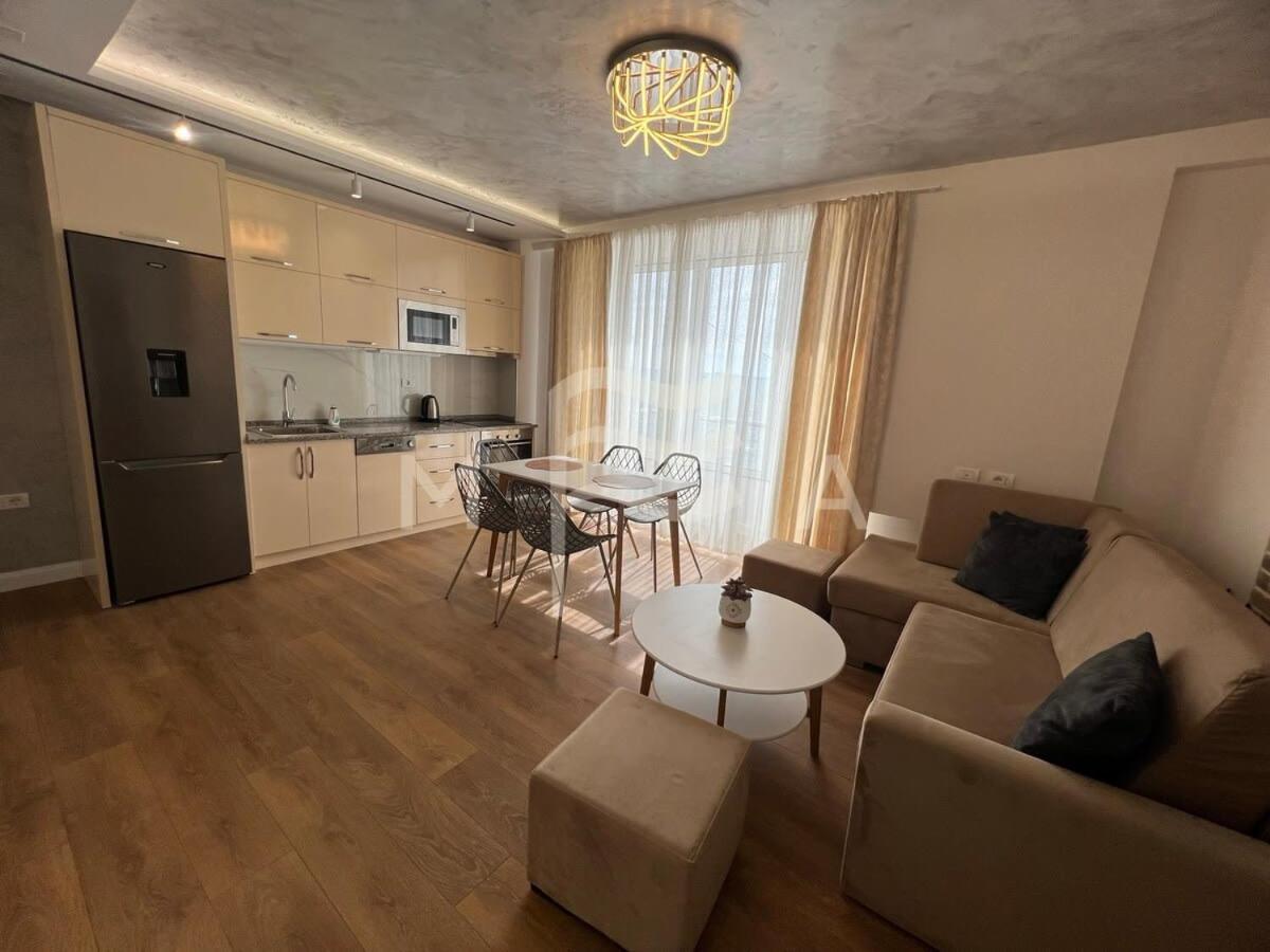 Yacht Club 573 Lejlighed Durrës Eksteriør billede