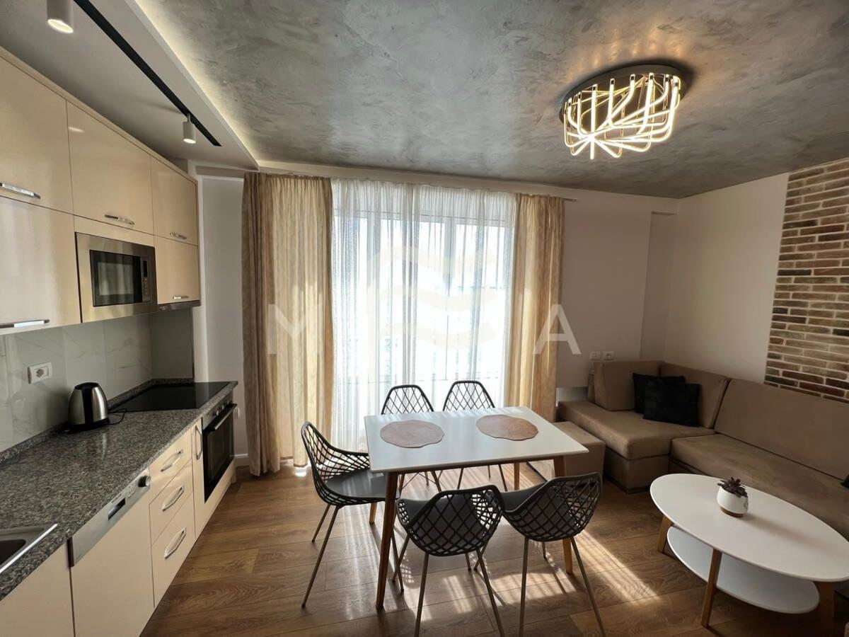 Yacht Club 573 Lejlighed Durrës Eksteriør billede