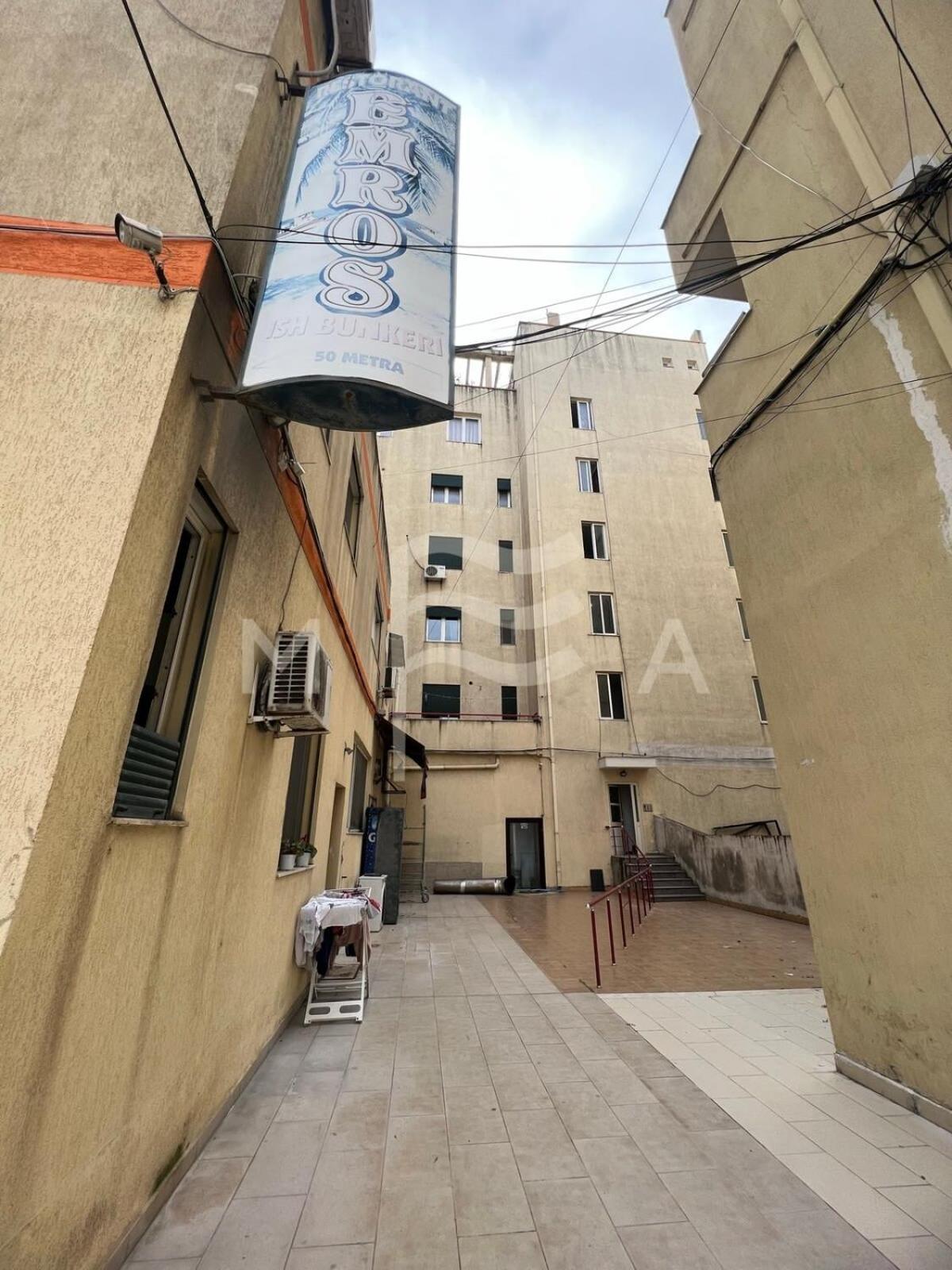 Yacht Club 573 Lejlighed Durrës Eksteriør billede